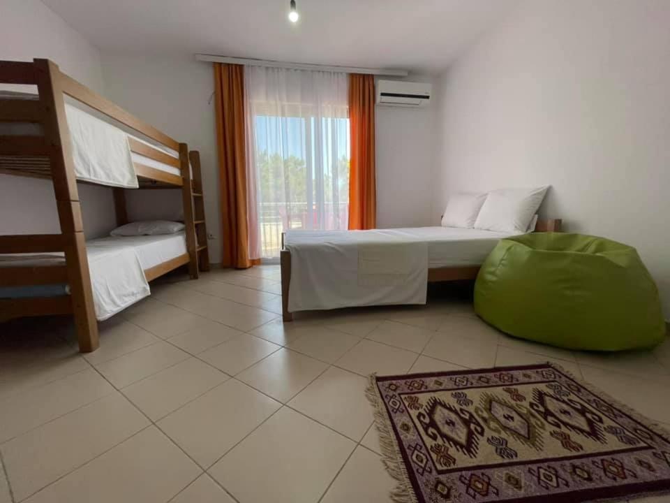 Aparthotel Vila Tufi Велипойе Экстерьер фото