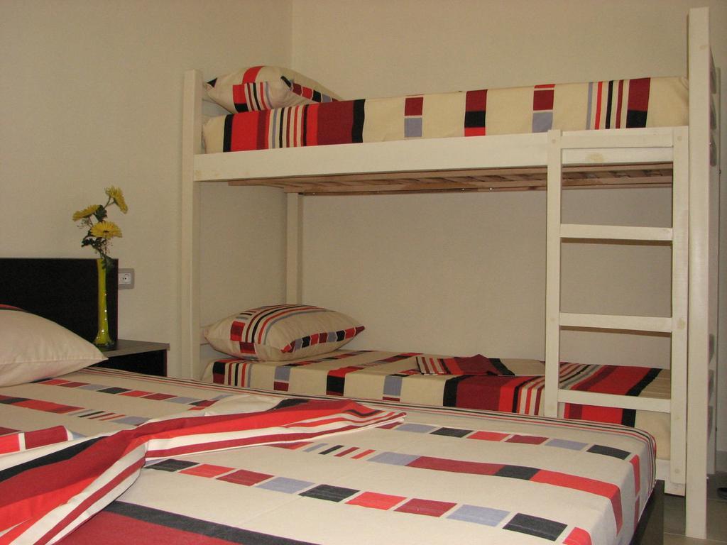 Aparthotel Vila Tufi Велипойе Экстерьер фото