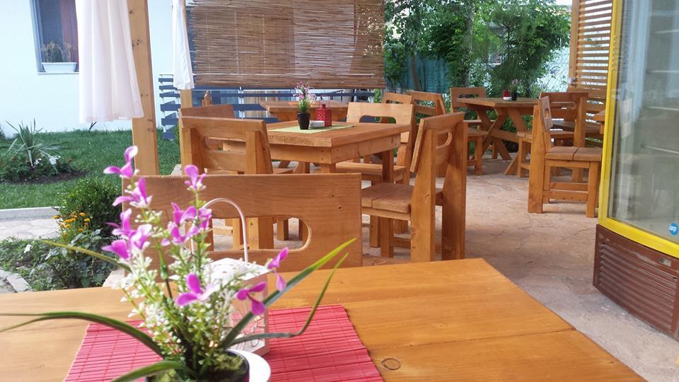 Aparthotel Vila Tufi Велипойе Экстерьер фото